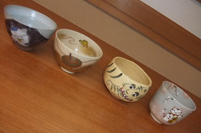 猫茶碗たち